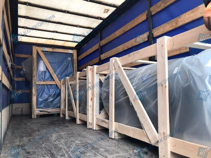 Отгрузка винтового компрессора Remeza ВК50-10 с дополнительным ресивером Remeza РВ 900.10.02 и рефрижераторным осушителем Remeza RFD510 в г. Казань