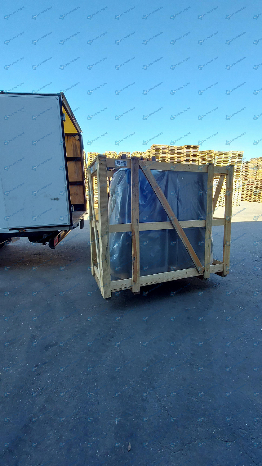 Отгрузка винтового компрессора ZAMMER SKTG7,5-10-500/O в г. Краснодар