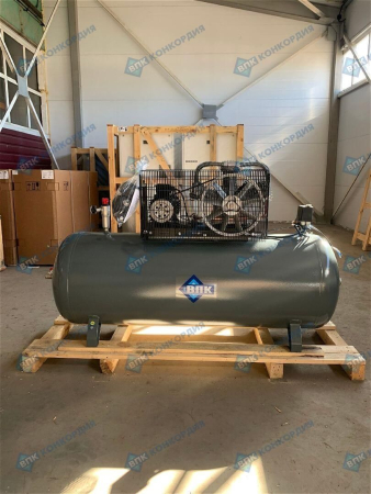 Поршневой компрессор Remeza СБ4/Ф-500.LB75 фото